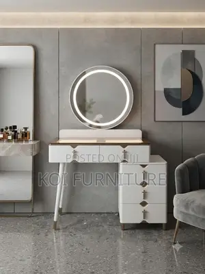 Dressers; Bedroom Fashioned Dressing Room Vanity Set