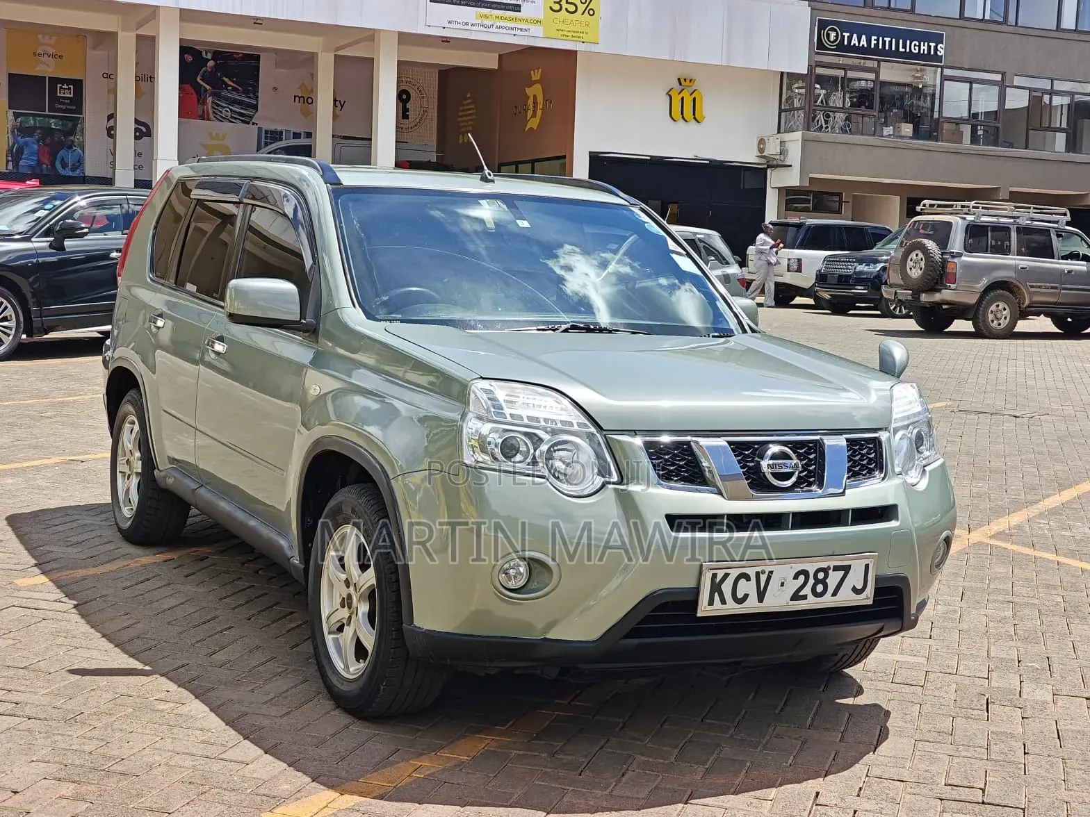 Nissan X-Trail 2013 Green
