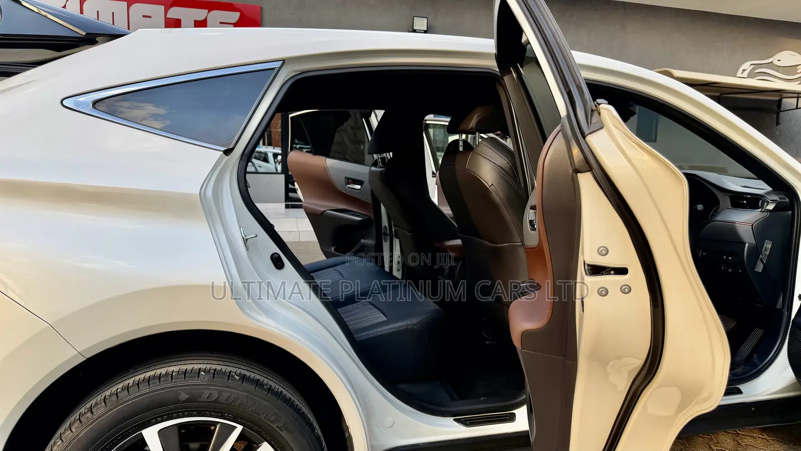 Toyota Harrier 2.0 2020 White