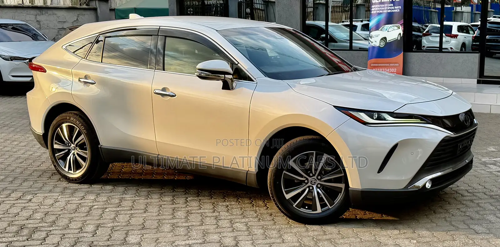 Toyota Harrier 2.0 2020 White
