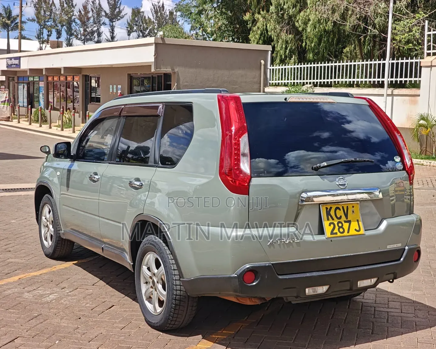Nissan X-Trail 2013 Green