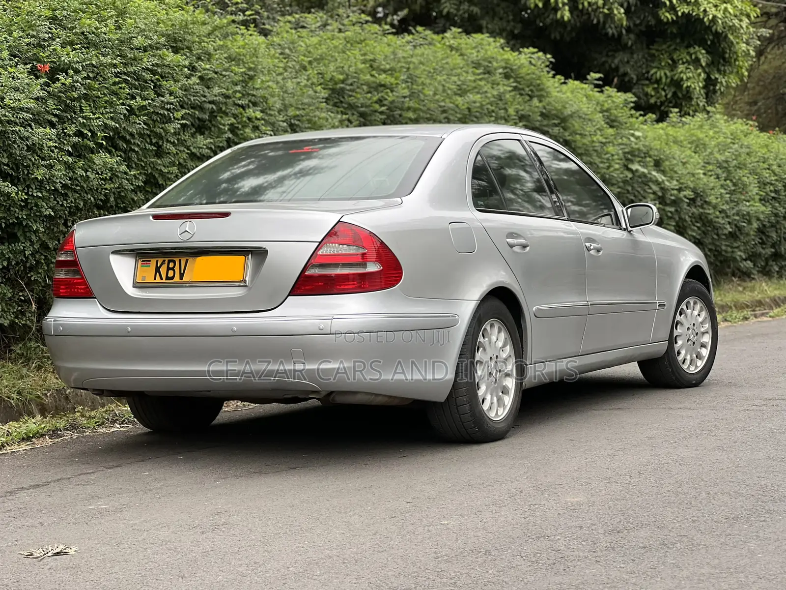 Mercedes-Benz E200 2006 Silver