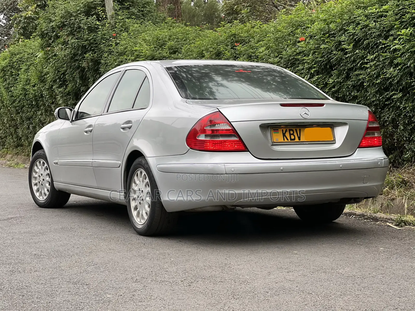 Mercedes-Benz E200 2006 Silver