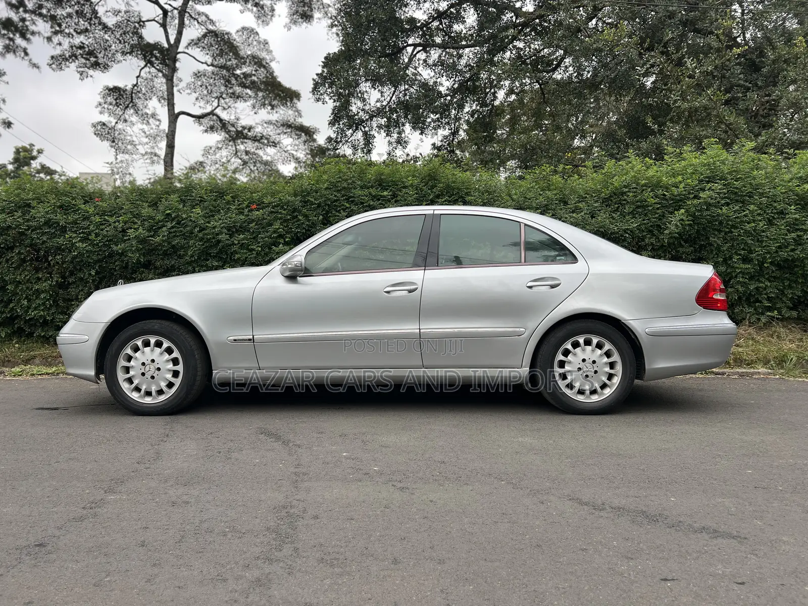 Mercedes-Benz E200 2006 Silver