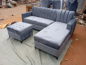 5-Seater Luxurious Grey Corner Seat With an Ottoman