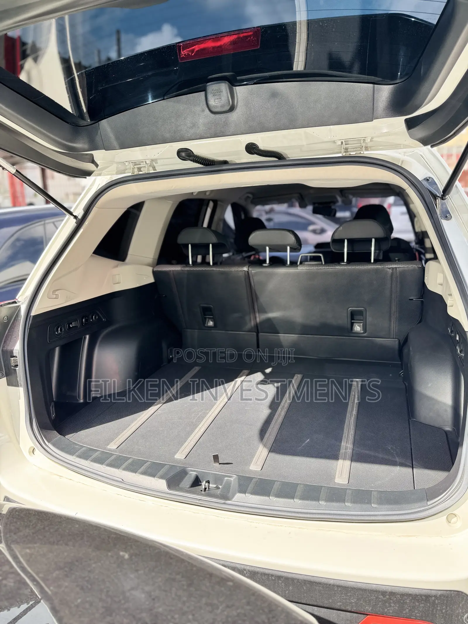 Subaru Forester 2018 White