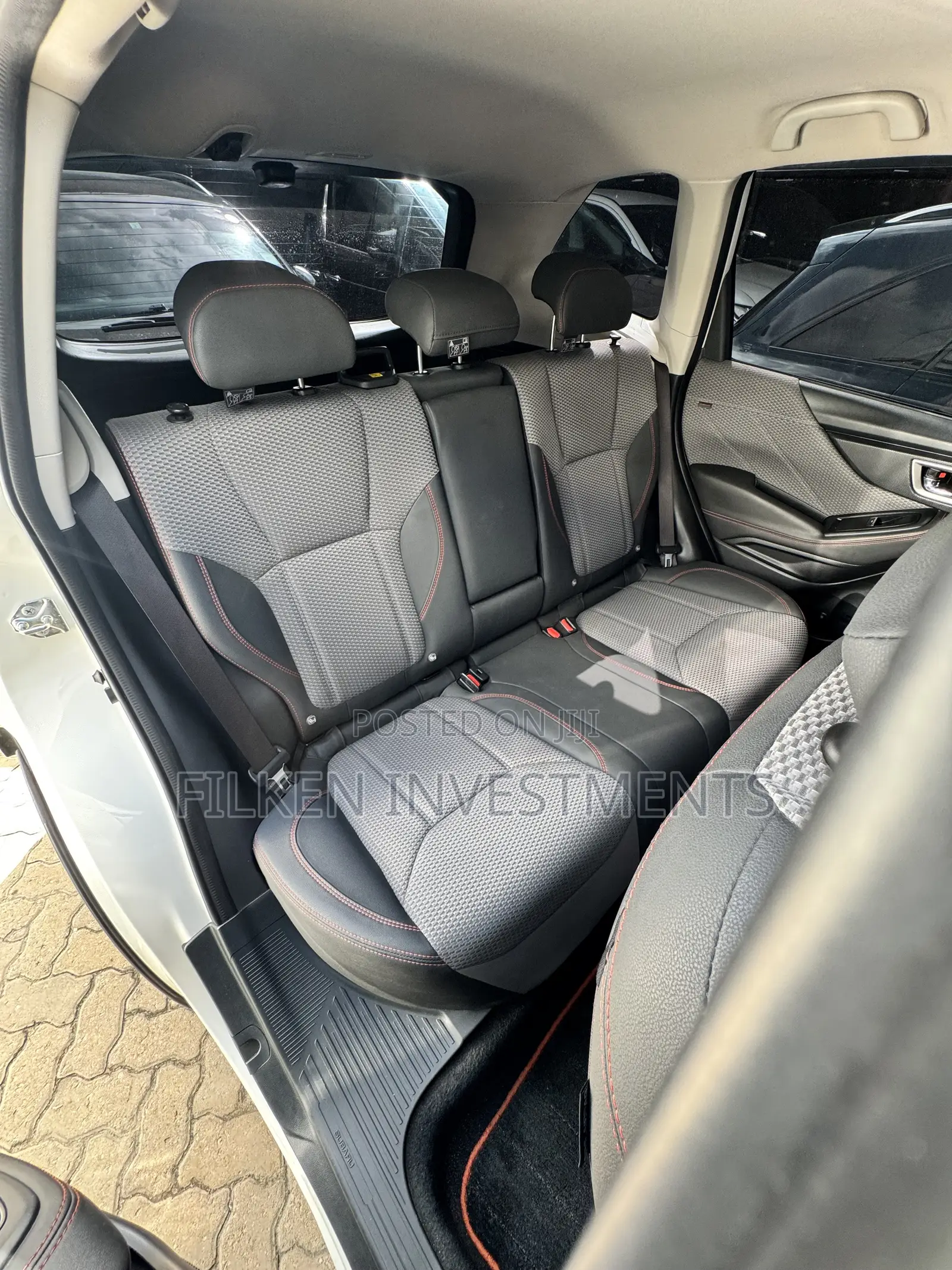 Subaru Forester 2018 White