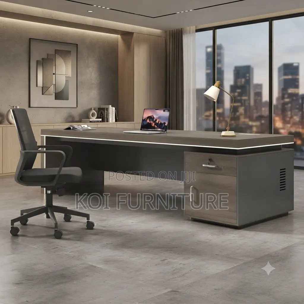 Office Desk; 1.4 Meters Executive Professional Design Desk