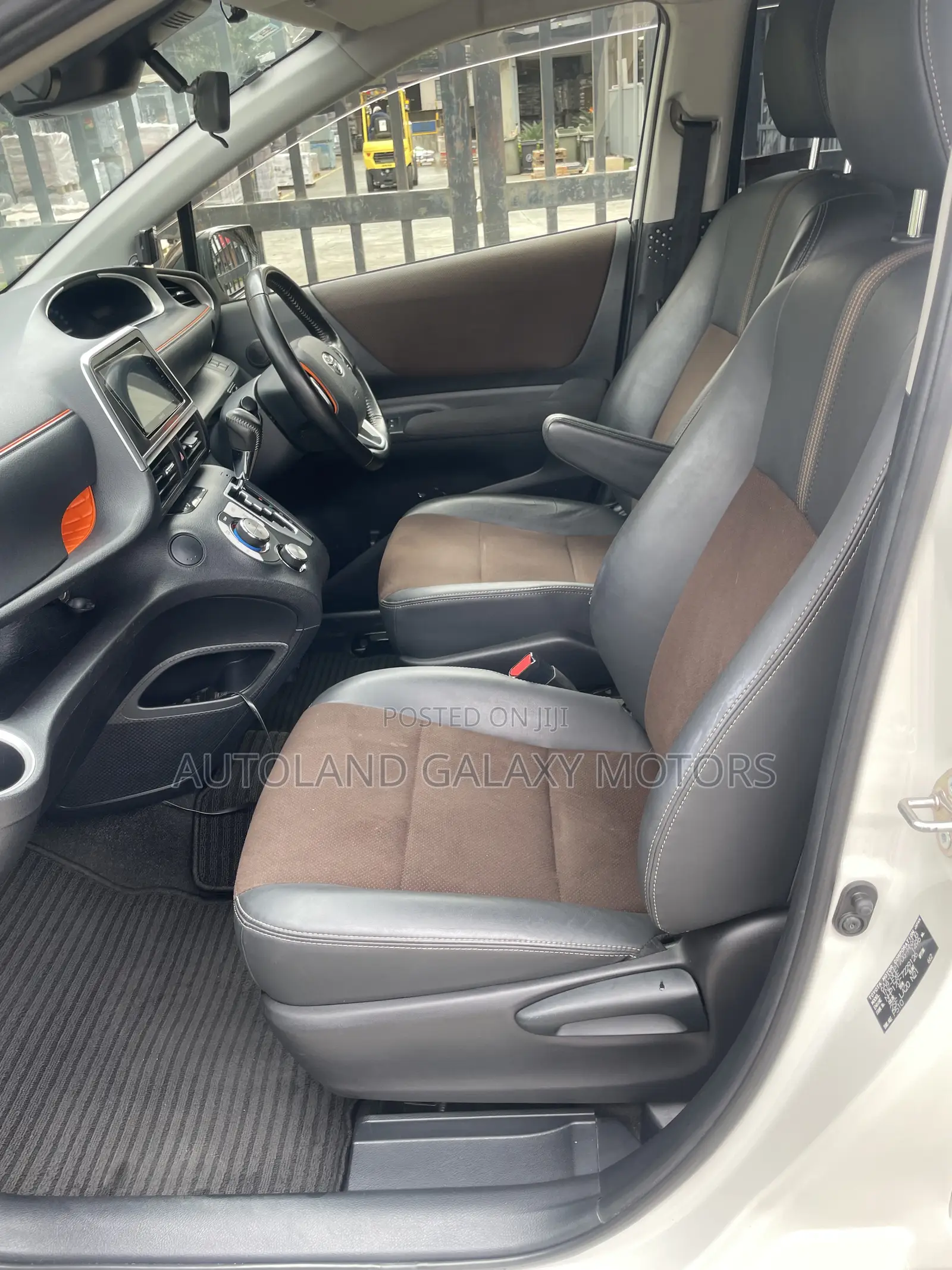 Toyota Sienta 2020 White