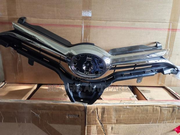 Toyota Auris 2015-2019 Grill - thumbnail 2