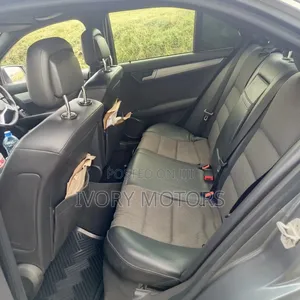 Mercedes-Benz C180 2013 Gray