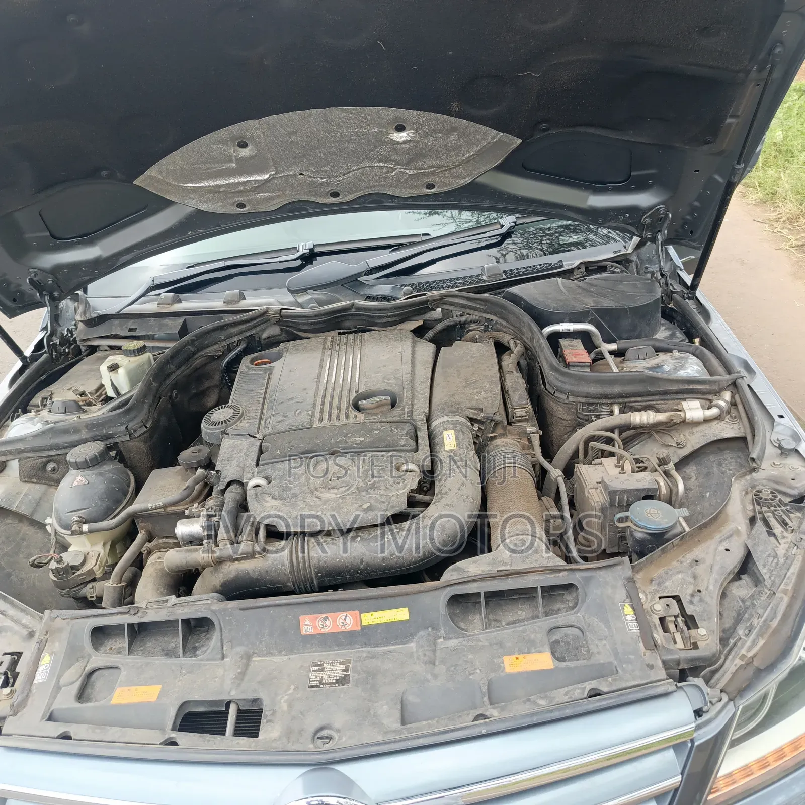 Mercedes-Benz C180 2013 Gray