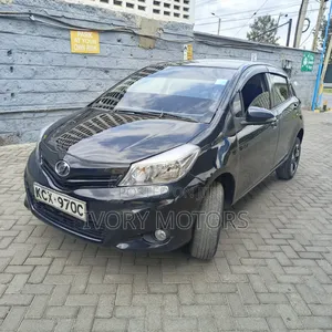 Toyota Vitz 2013 Black