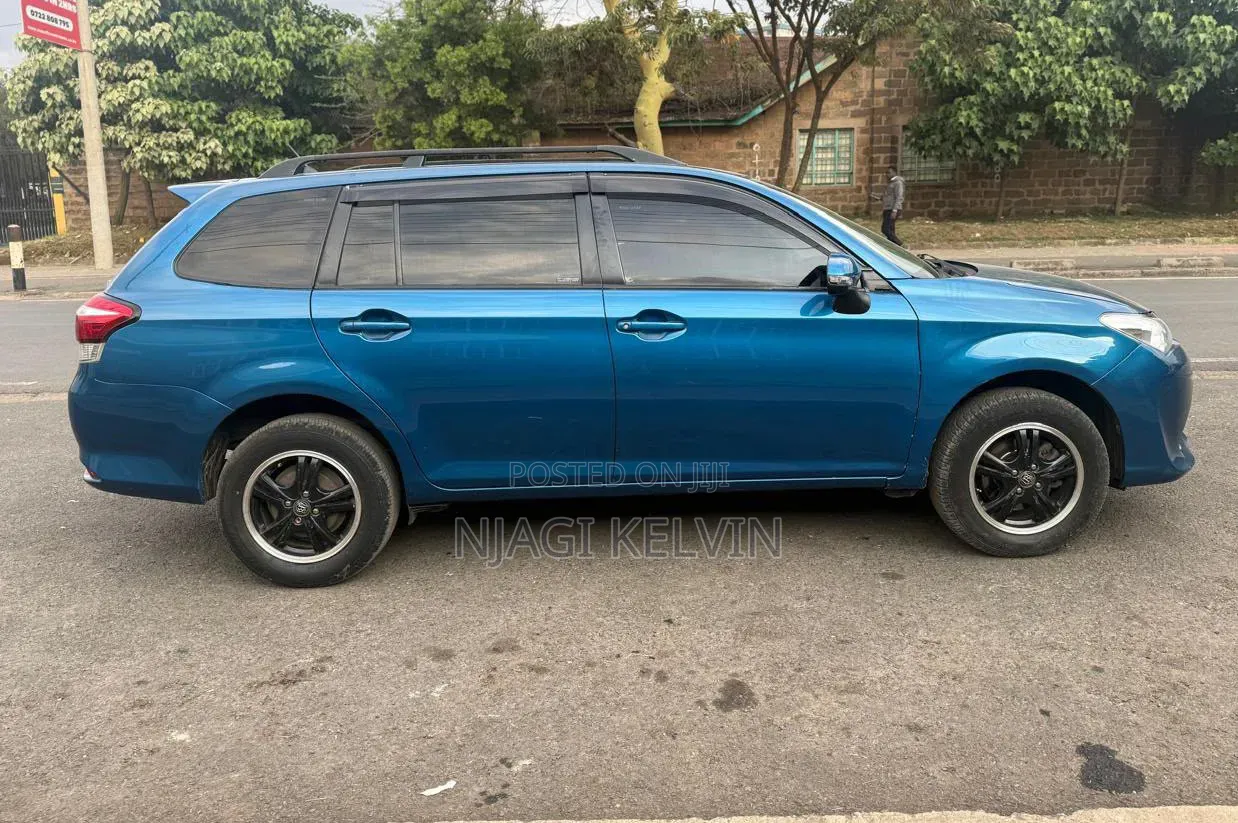 Toyota Corolla Fielder 2015 Blue