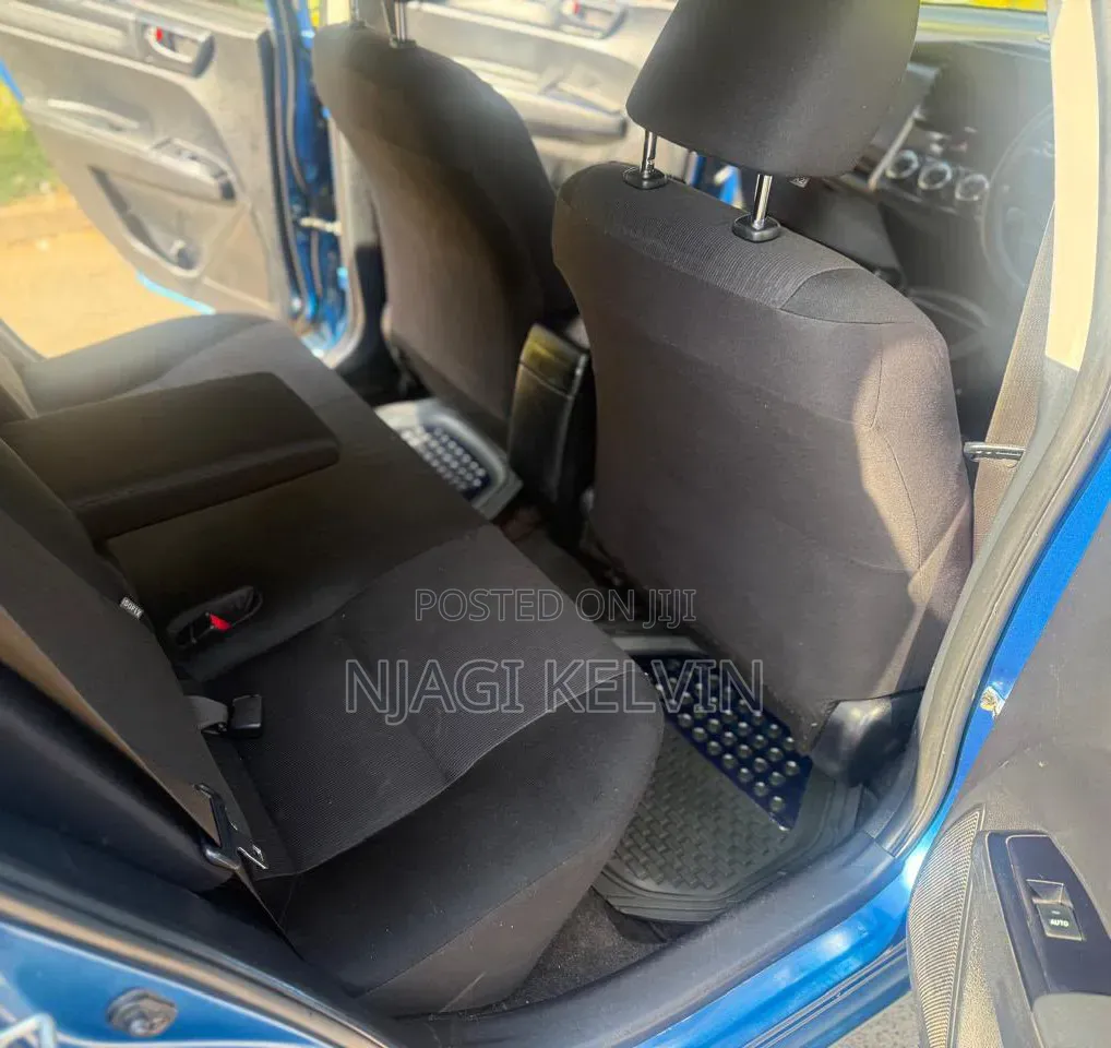 Toyota Corolla Fielder 2015 Blue