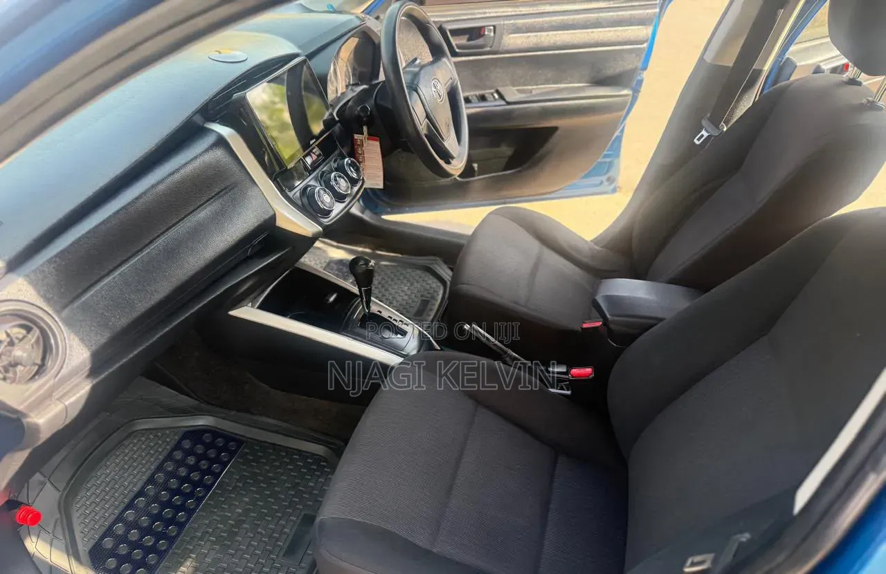 Toyota Corolla Fielder 2015 Blue