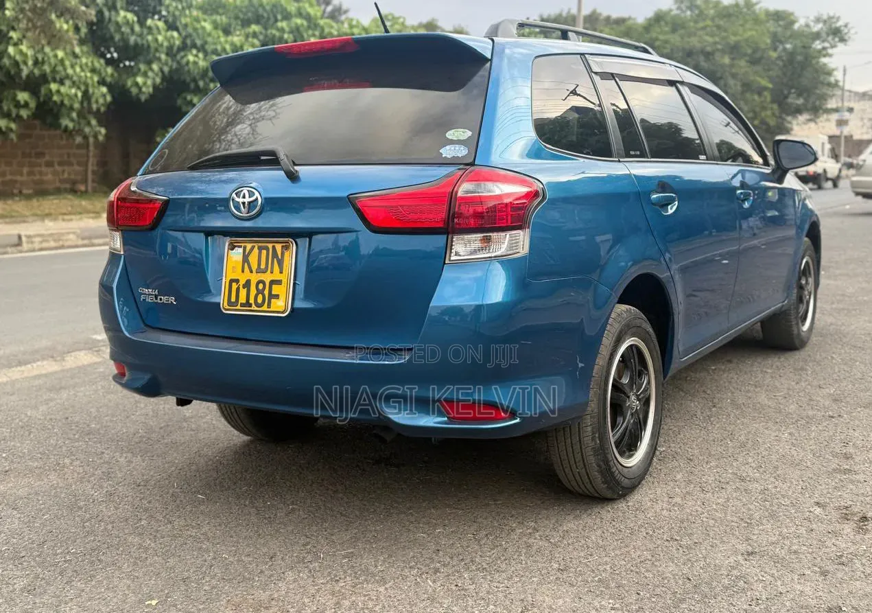 Toyota Corolla Fielder 2015 Blue