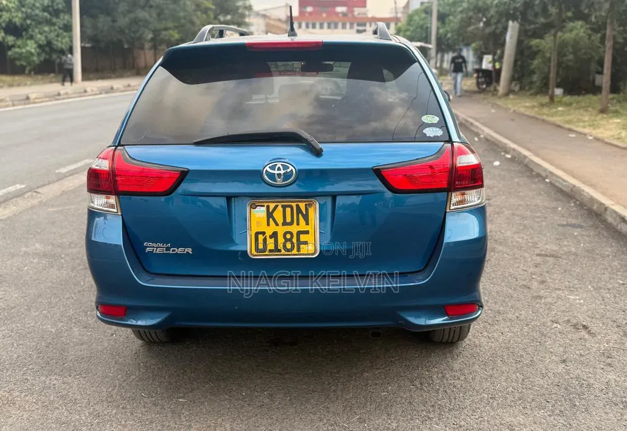 Toyota Corolla Fielder 2015 Blue