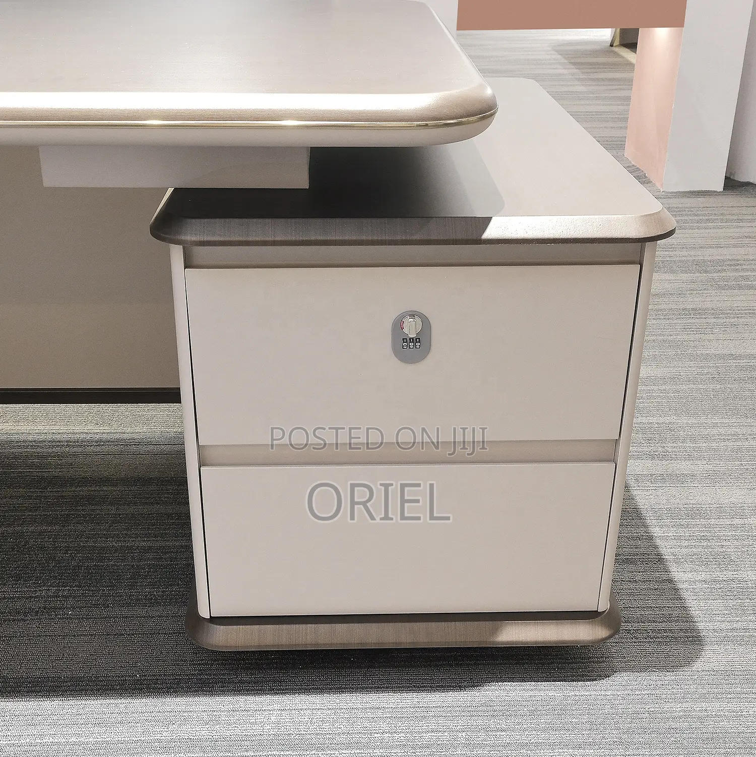 Office Desk : 0ffice 240cm Desk