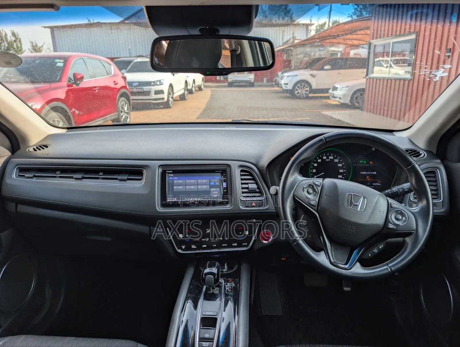 Honda Vezel 2018 Silver