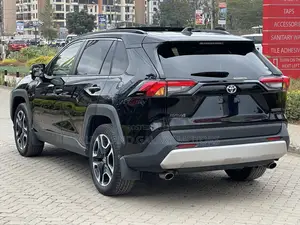 Toyota RAV4 Adventure 2019 Black