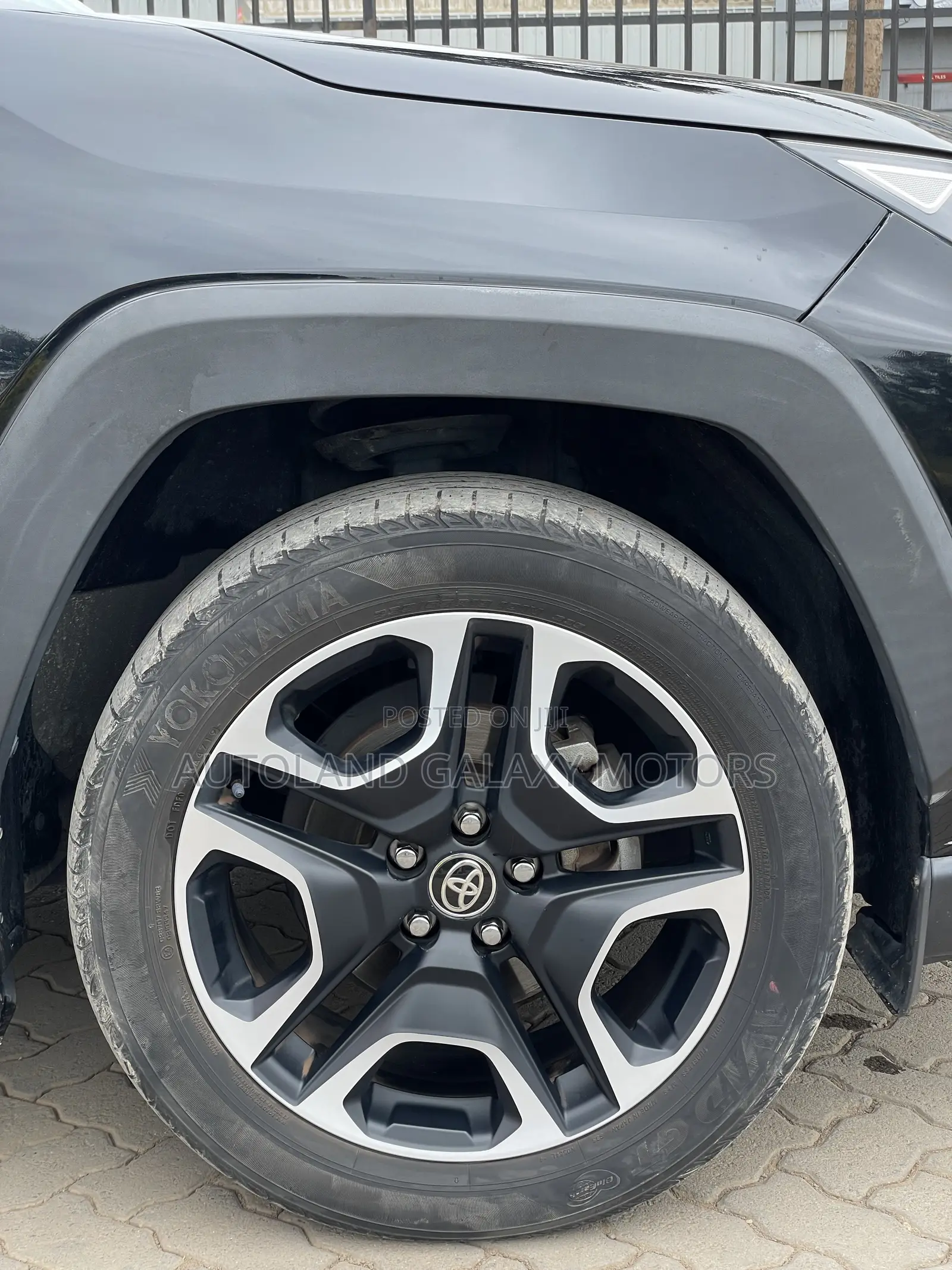 Toyota RAV4 Adventure 2019 Black