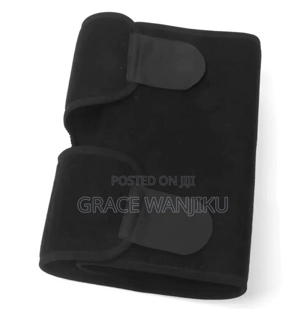 * Adjustable Magnetic Therapy Knee Pad*