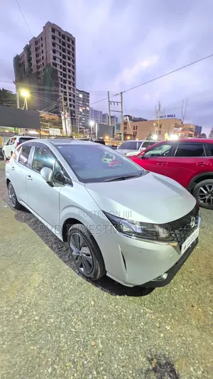 Nissan Note 1.2 Hybrid 2021 Silver