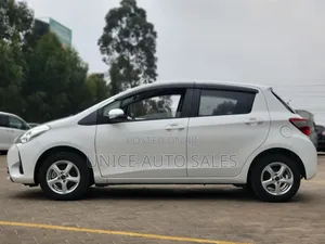 Toyota Vitz 2019 White