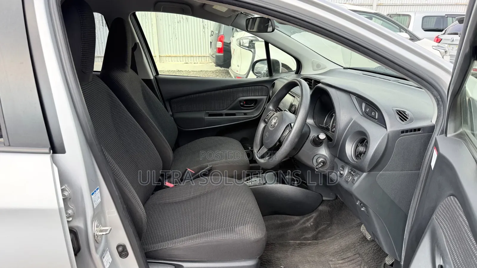 Toyota Vitz 2019 Pearl