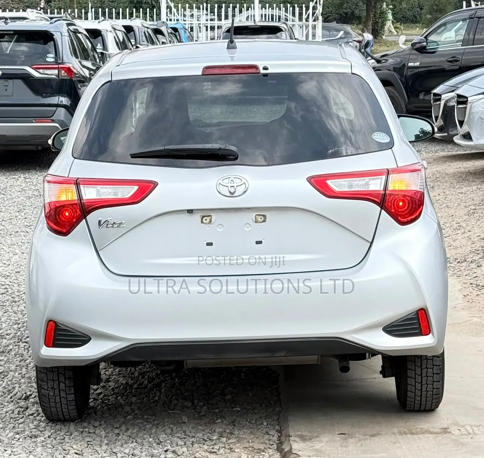 Toyota Vitz 2019 Pearl