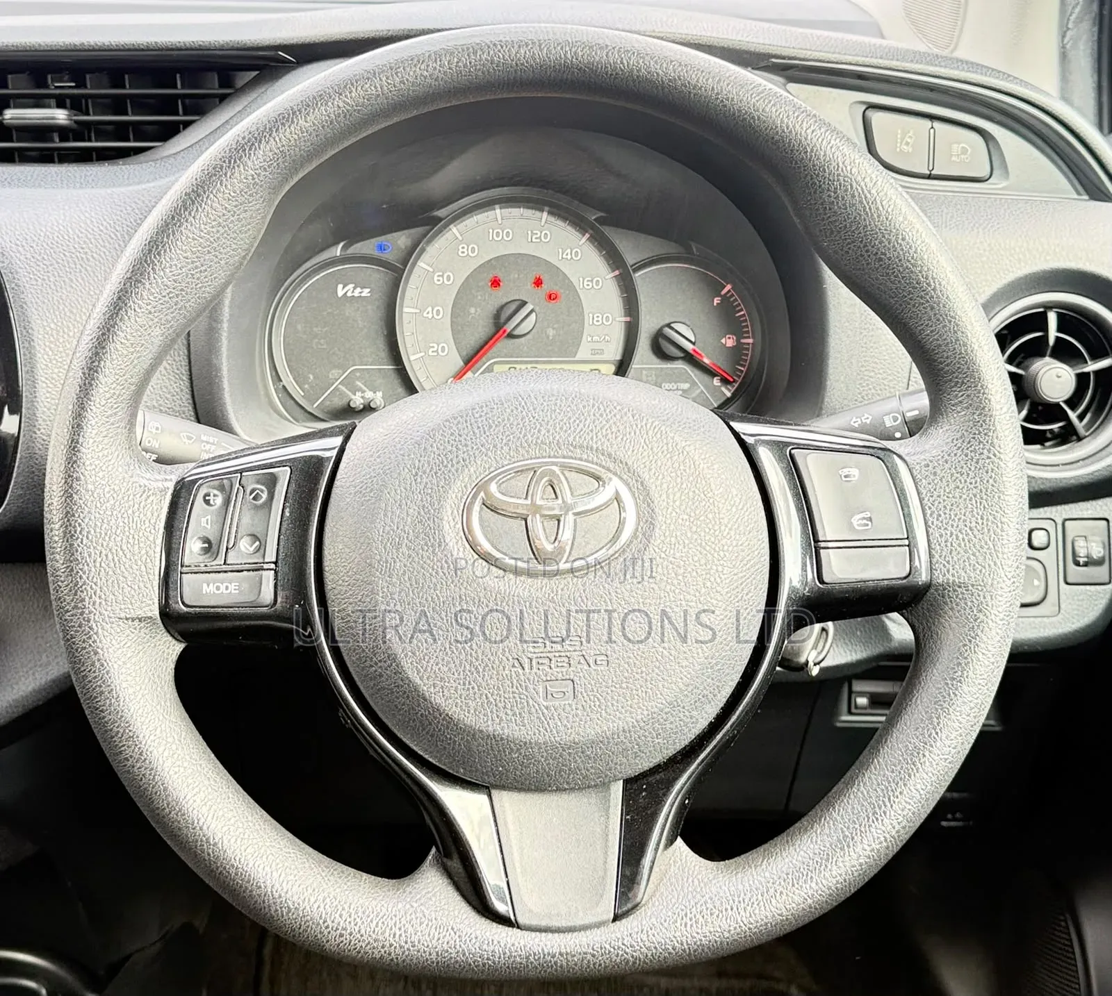 Toyota Vitz 2019 Pearl