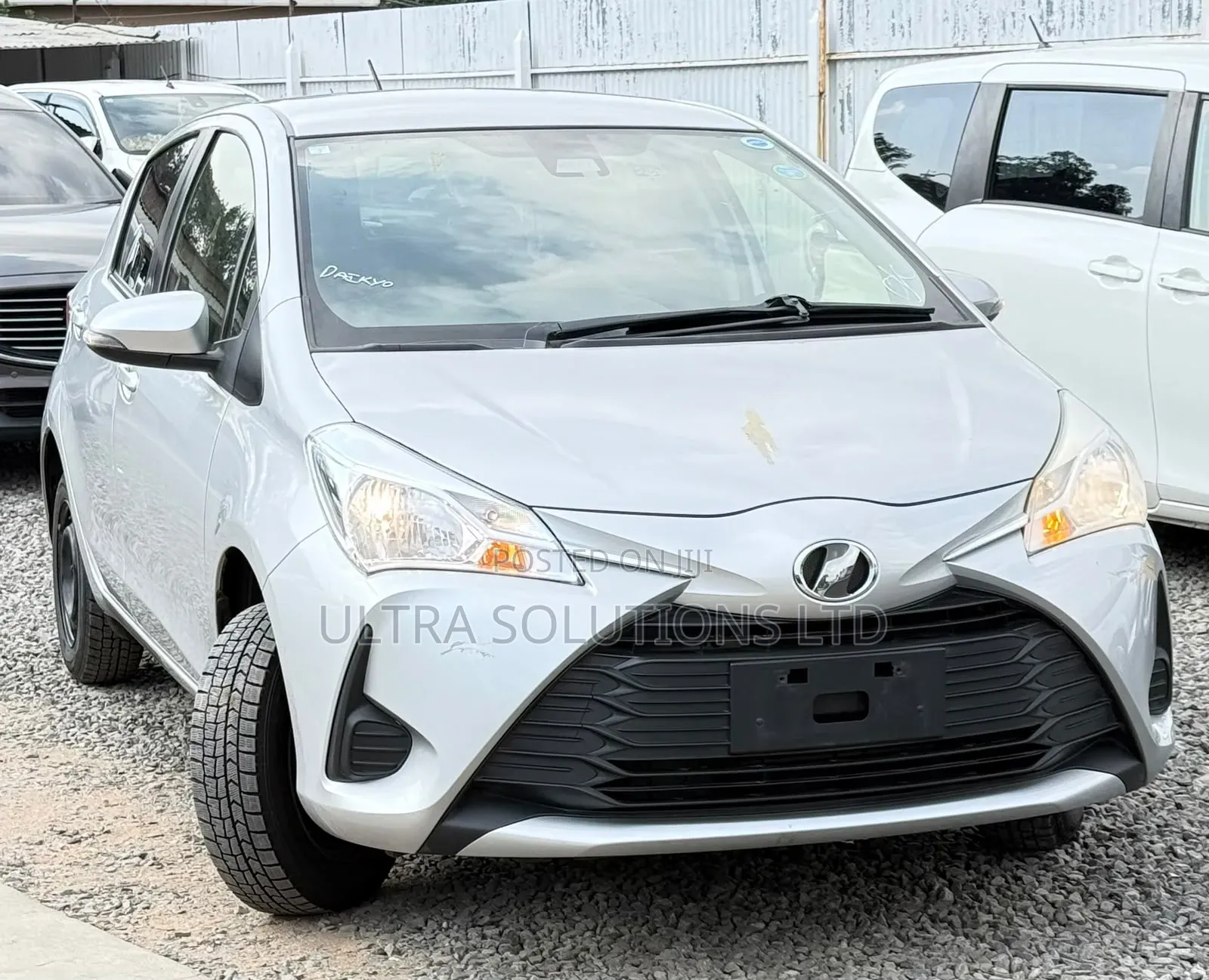 Toyota Vitz 2019 Pearl
