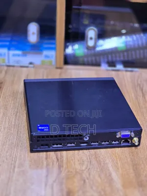 Lenovo ThinkCentre Neo 50T 16GB Intel Core i5 SSD 256GB