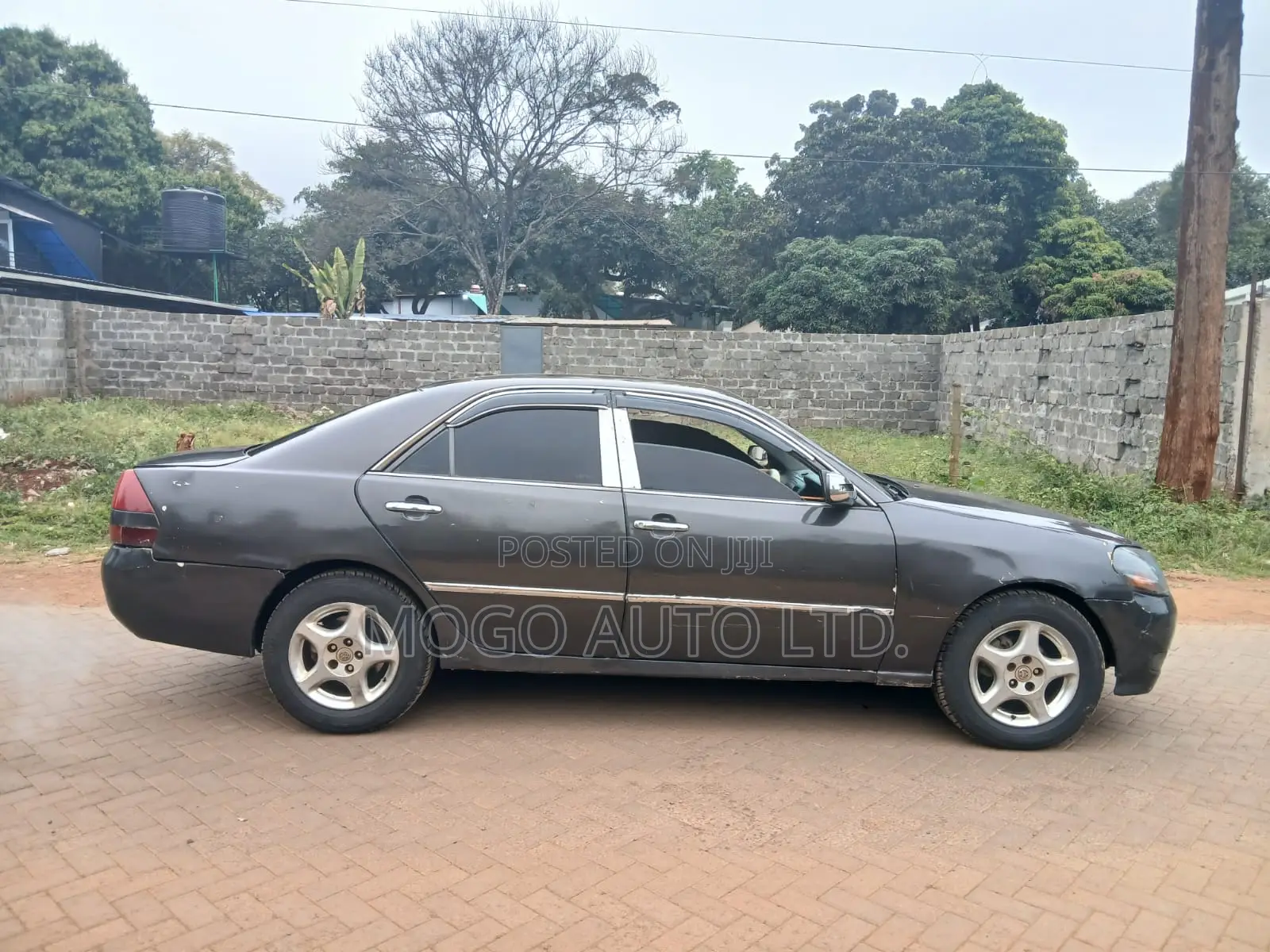 Toyota Mark II 2001 Gray