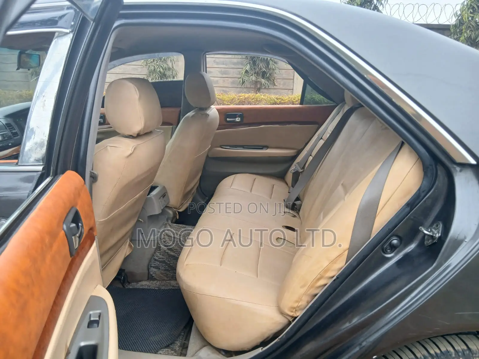 Toyota Mark II 2001 Gray