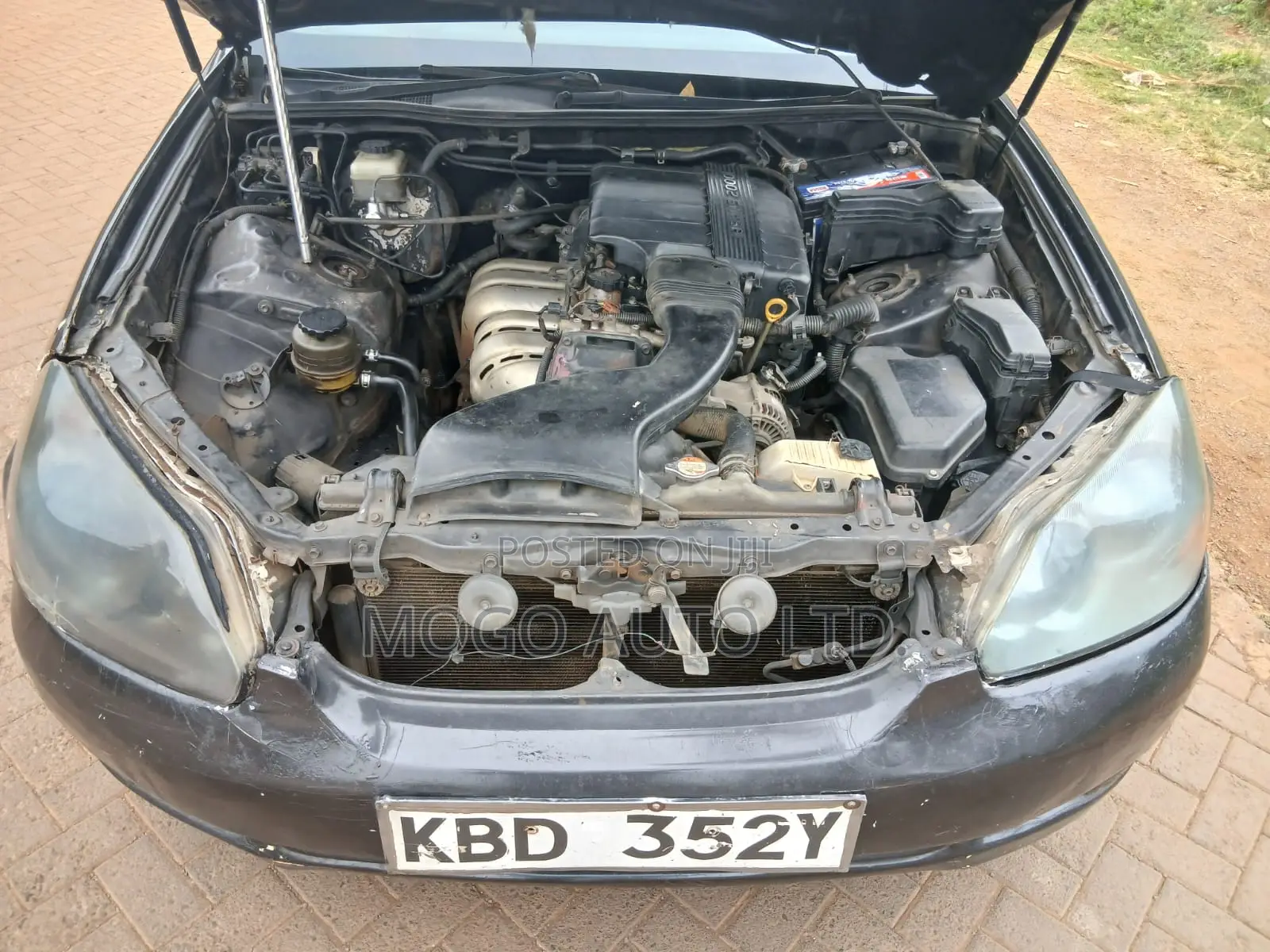 Toyota Mark II 2001 Gray