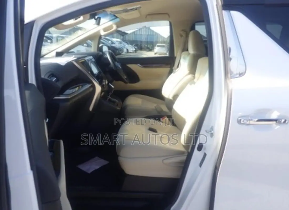 Toyota Alphard 2019 Pearl