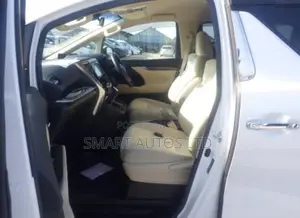 Toyota Alphard 2019 Pearl