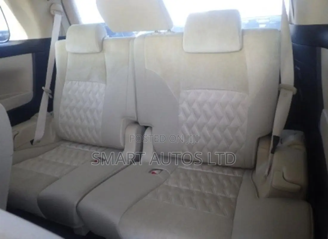 Toyota Alphard 2019 Pearl
