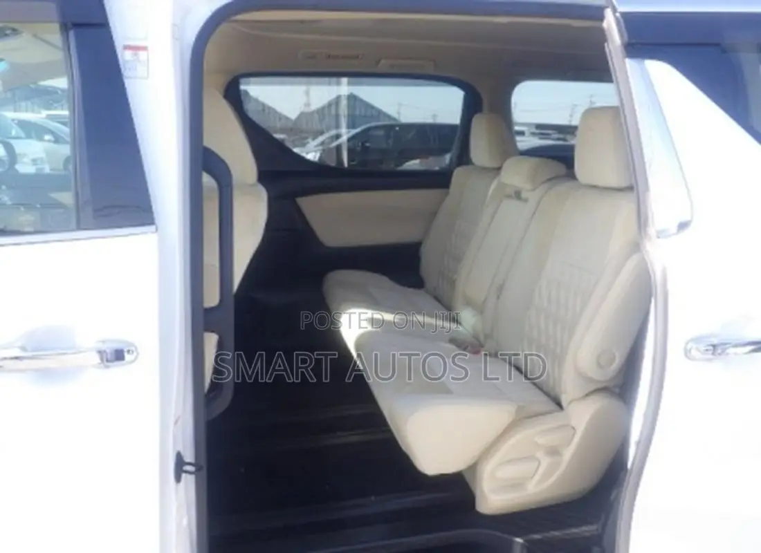 Toyota Alphard 2019 Pearl