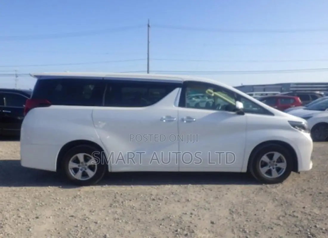 Toyota Alphard 2019 Pearl