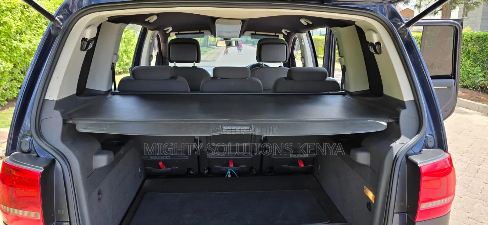 Volkswagen Touran 2015 Blue