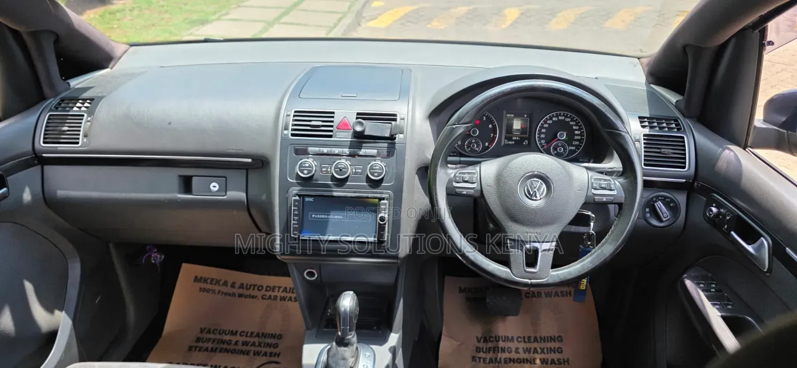 Volkswagen Touran 2015 Blue