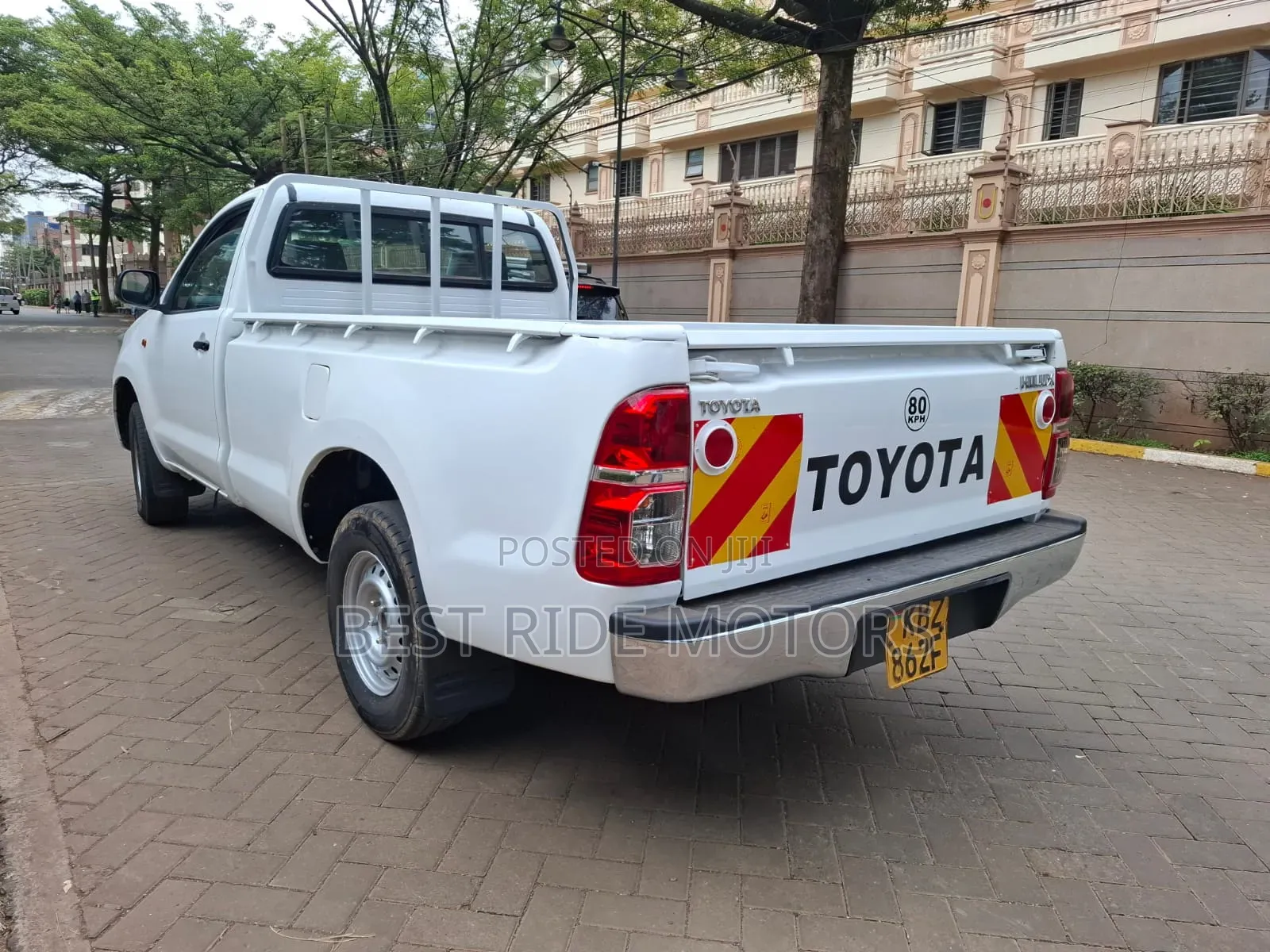 Toyota Hilux 2014 Pearl