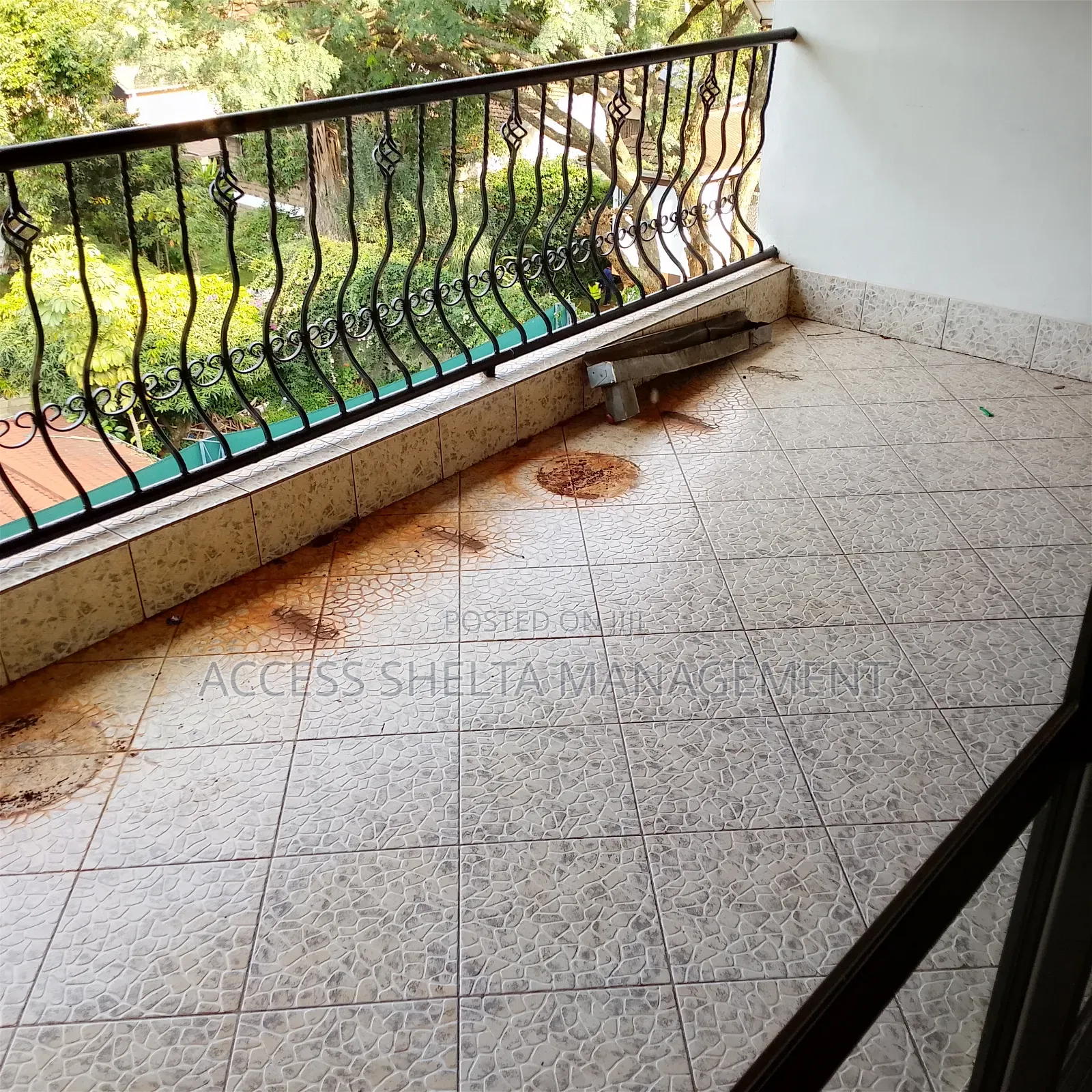 3bdrm Apartment in Denis Pritt Rd Near, Nairobi Central for rent