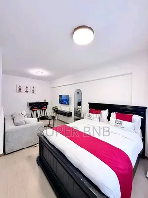 Hstudio Airbnb in Kilimani,Nairobi Kenya
Golden Mango Heights