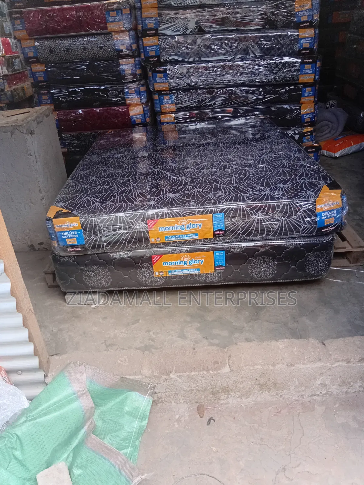 4 by 6,6inches Plain Superfoam Mattress