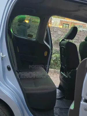 Toyota Spade 2014 Silver
