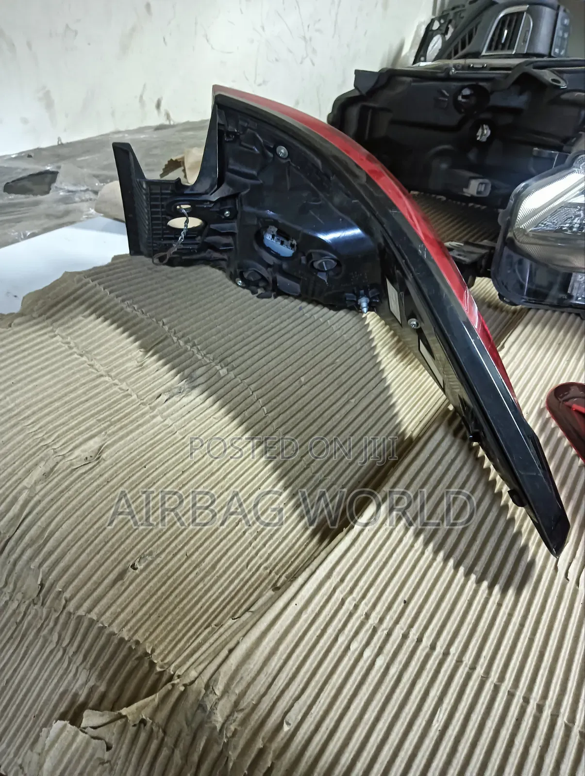 Taillight Toyota Fortuner Left